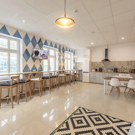 Ginger Aparthostel Albergue Cracóvia