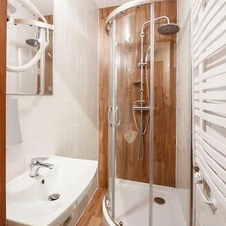 Ginger Aparthostel *