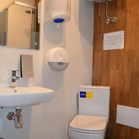 Ginger Aparthostel Hostel *